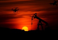 «Роснефть» начала использовать дроны для контроля выбросов метана на объектах
